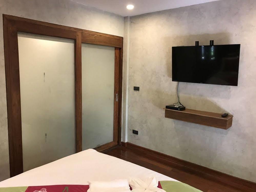 拜县约卡塔酒店 外观 照片
